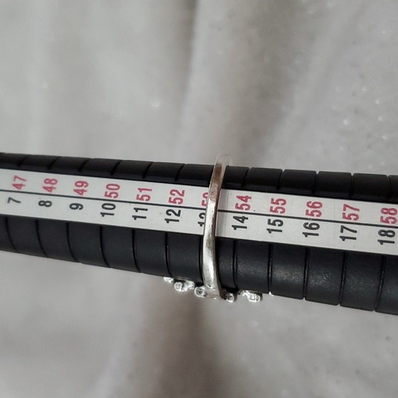 Black and Silver Plated Fashion Ring - Picture 5 of 6